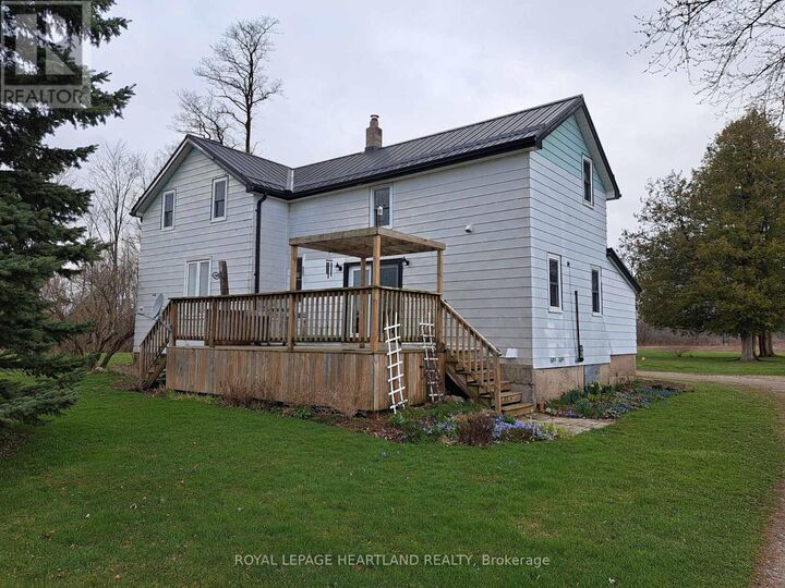 39132 Mount Carmel Drive — photo 1