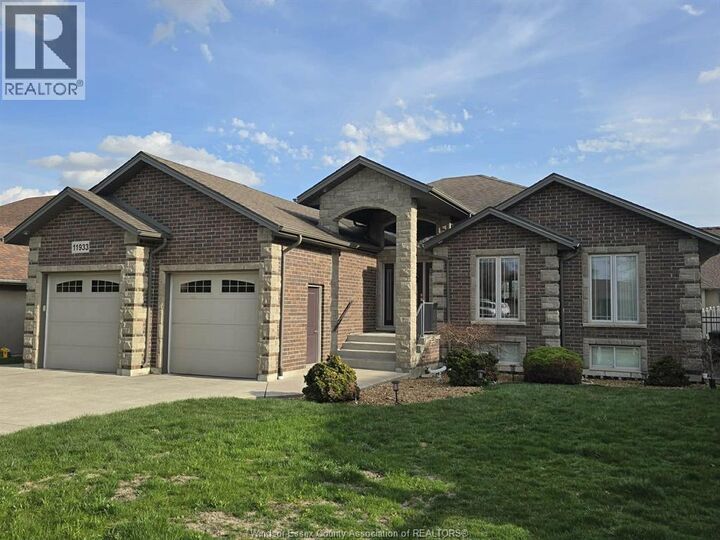 Property Photo: 11933 Maisonneuve Street ON N8N 1R2