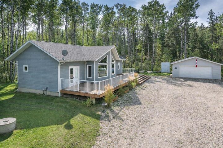 Property Photo:  20 Falcon Drive  MB R0J 1N0 