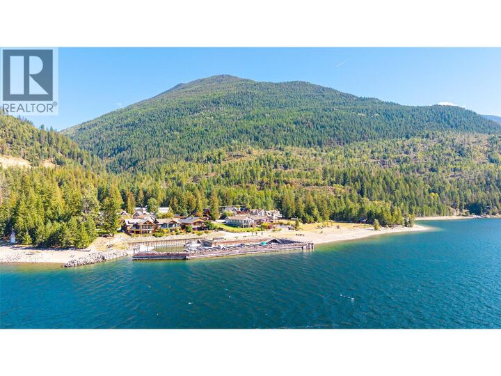 Photo de la propriété:  13501 Lakeshore Drive L  BC V0B 1A1 