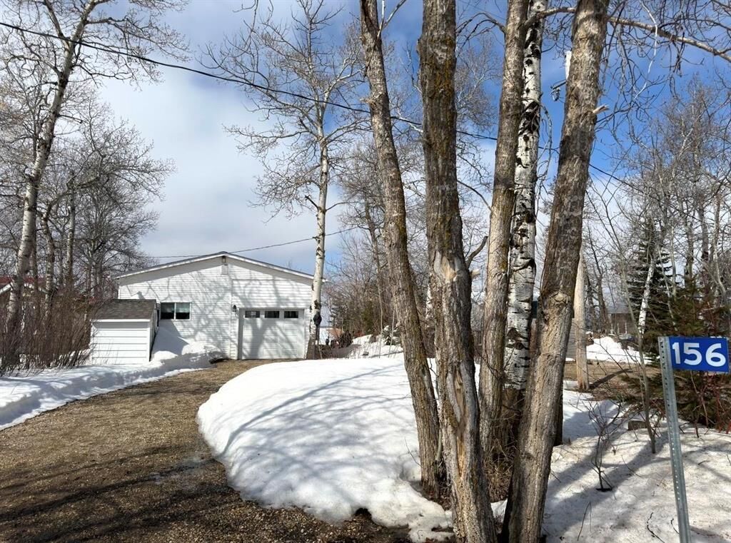 Property Photo:  156 Burlington Beach Road  MB R0J 1Z0 