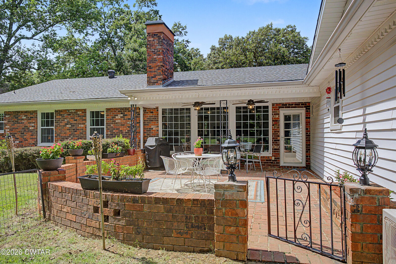 Property Photo: 40 Manor Road TN 38305