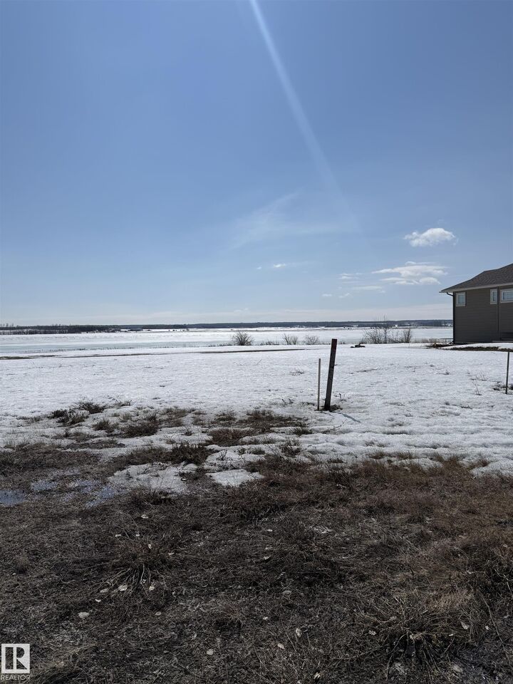 3608 Lakeshore Drive — photo 1