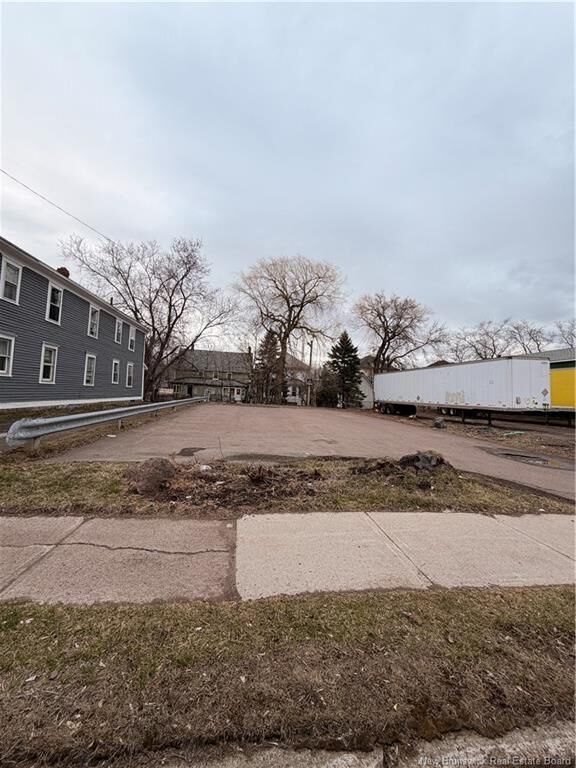 Property Photo:  231 High Street  NB E1C 6C1 