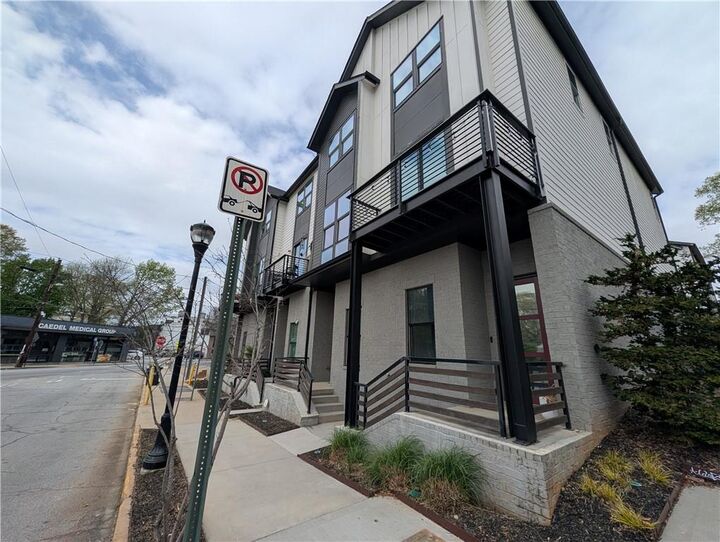 Property Photo: 1350 May Avenue SE 20 GA 30316