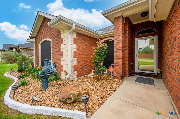 Property Photo: 9703 Kaitlyn Drive TX 76542