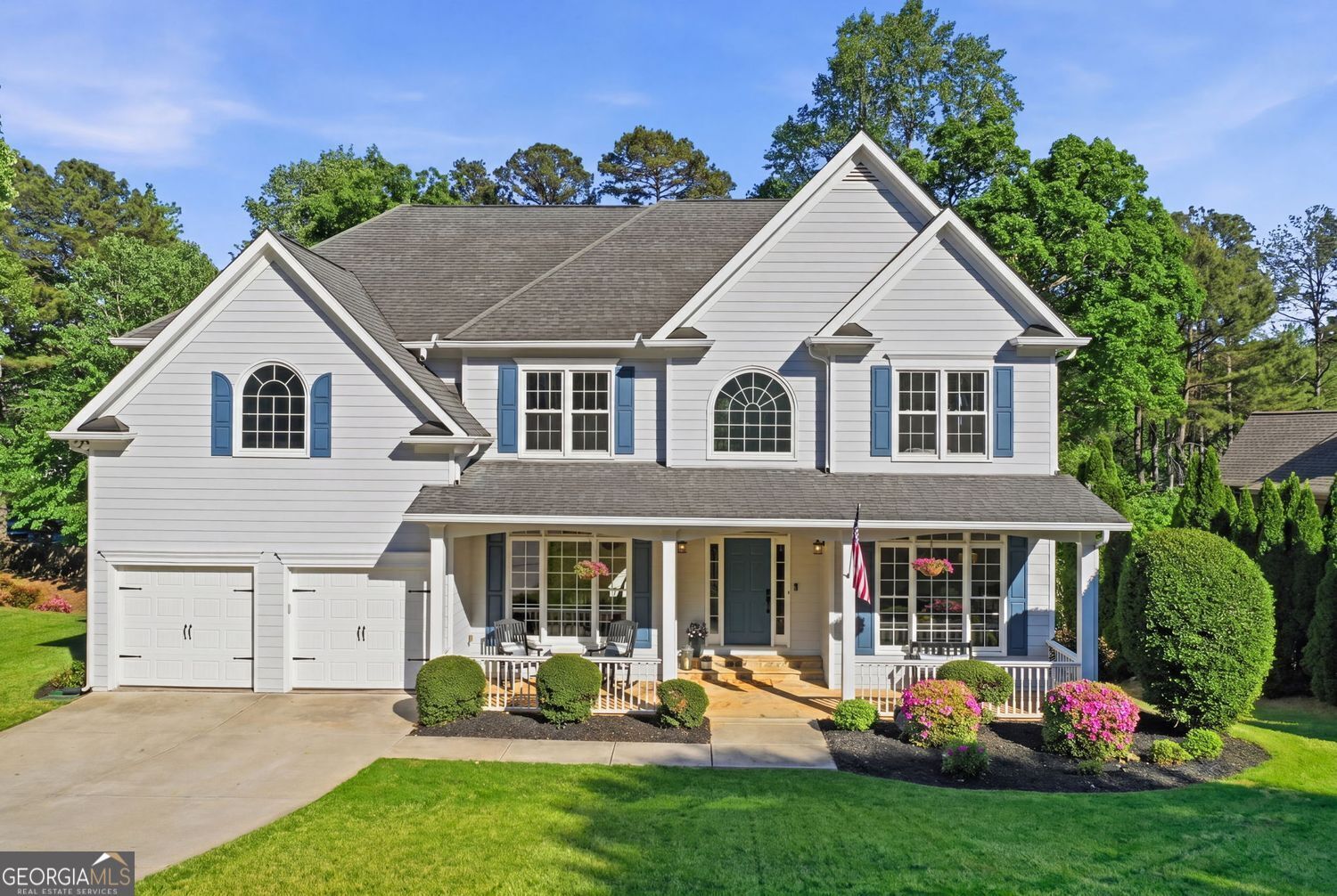 Property Photo: 3855 Mantle Ridge Drive GA 30041