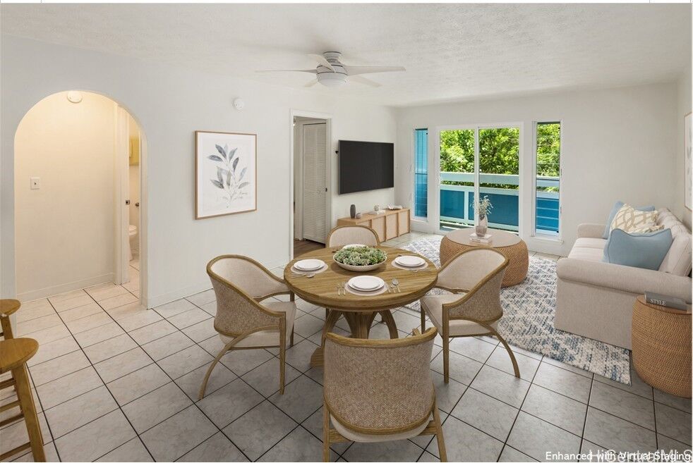 Property Photo:  355 Aoloa Street E202  HI 96734 