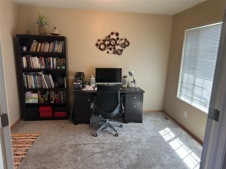 Property Photo:  3123 SW Chestnut Court  IA 50023 