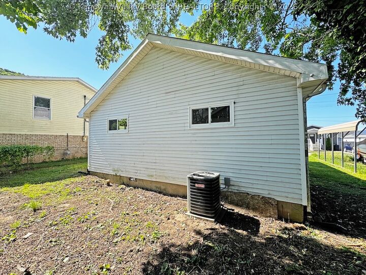 Property Photo:  1013 10th Street  WV 25143 