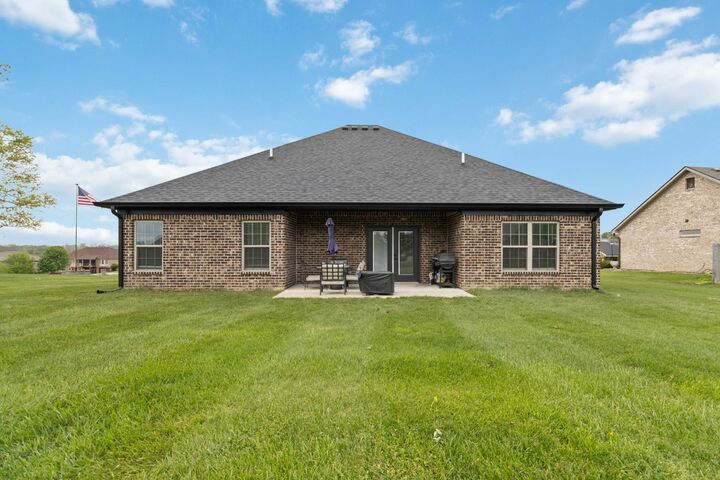 Property Photo:  1039 Vineyard Way  KY 40403 