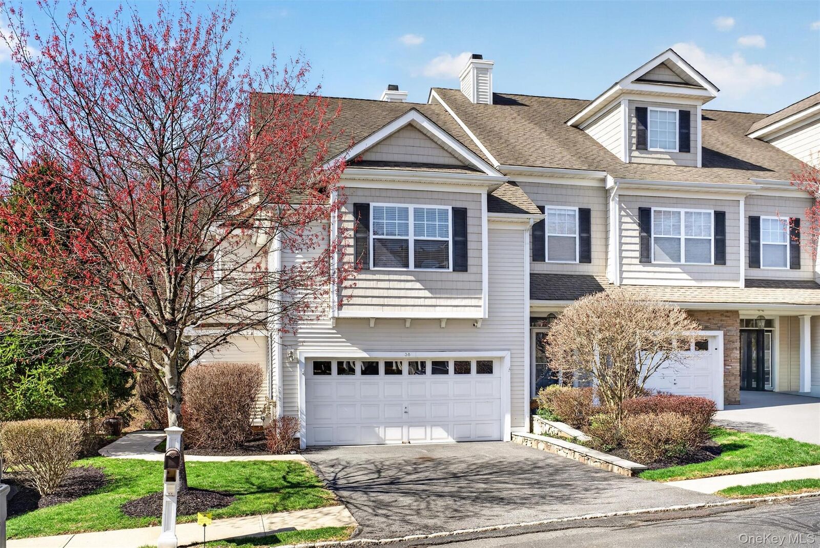 Property Photo:  38 Putters Way  NY 10940 
