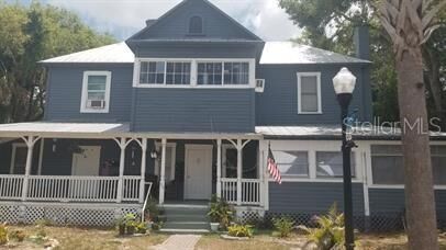 Property Photo: 318 E Tarpon Avenue 2 FL 34689