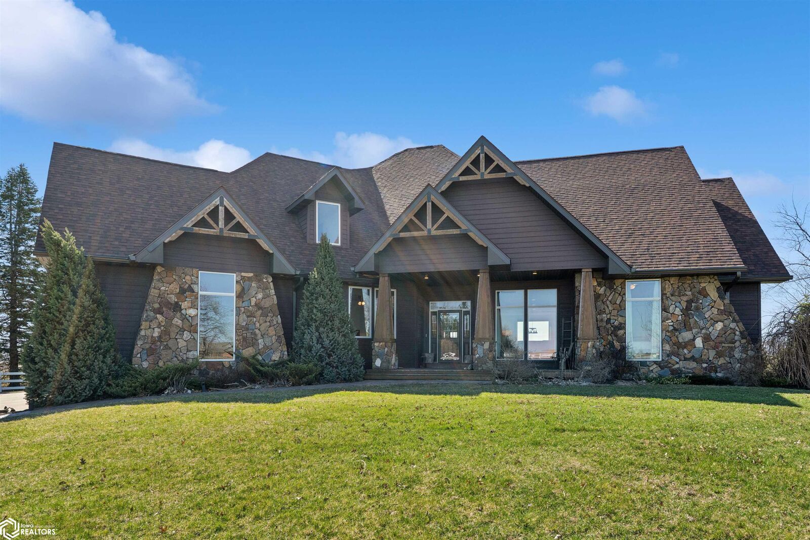 Property Photo:  434 Highway 6  IA 50112 