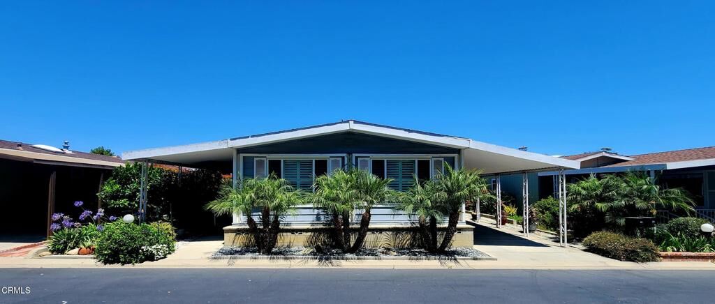 Property Photo:  4700 Aurora Drive 25  CA 93003 