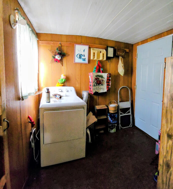 Property Photo:  22 Horseshoe Road  ME 04460 