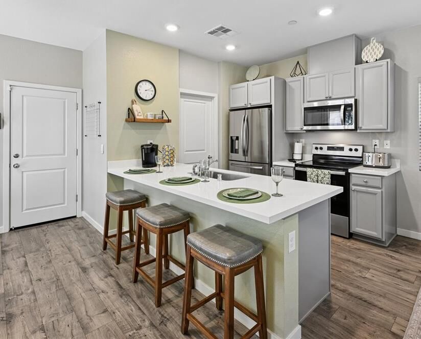 Property Photo:  5409 Cumberland Drive  CA 95747 