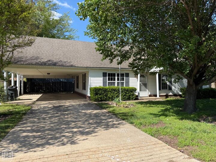 Property Photo:  101 Gamble  AR 72442 