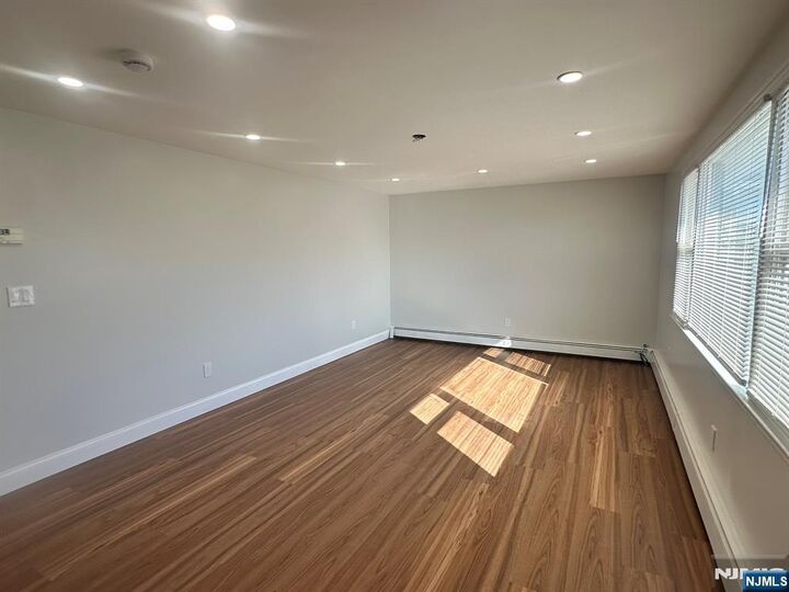 Property Photo:  83 Bergen Avenue 2  NJ 07032 