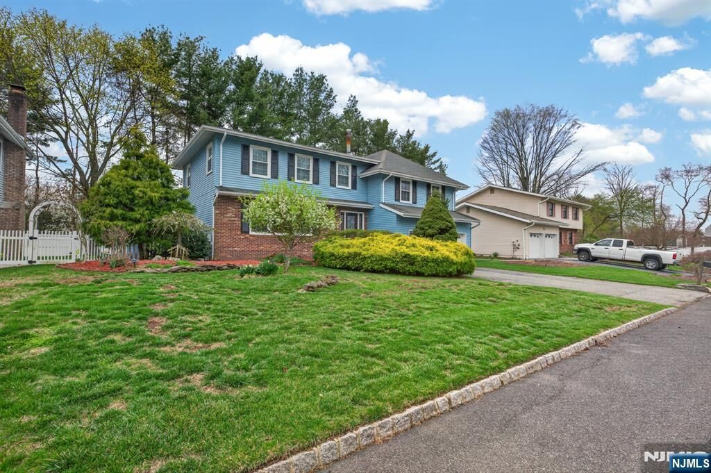 Property Photo: 7 Chicopee Drive NJ 07470