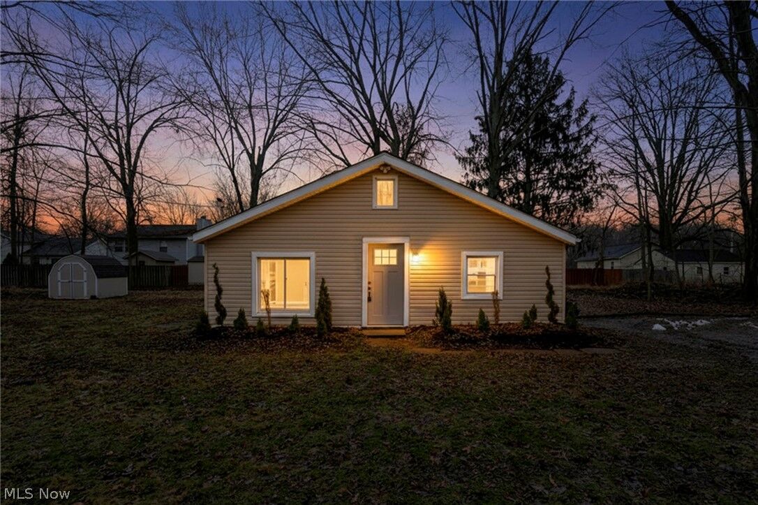 Property Photo:  6171 Lee Road  OH 44039 