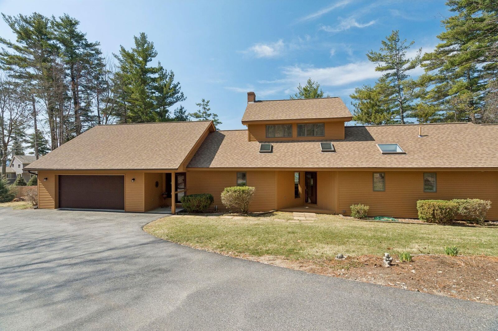 Property Photo:  9 Umbrella Point  NH 03894 