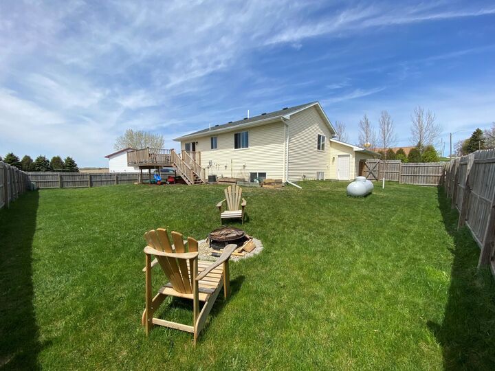 Property Photo: 110 Birch Circle MN 56309