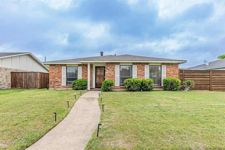 Property Photo:  3413 Moonglow Drive  TX 75044 