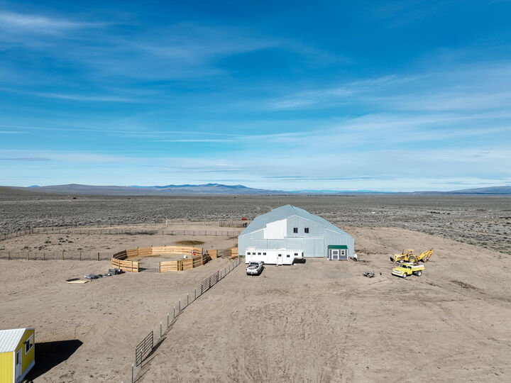 Property Photo:  55775 Coffey Road  OR 97712 