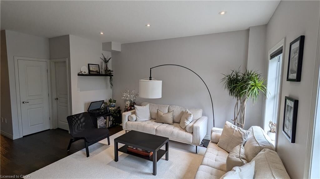 Property Photo:  90 Robert Peel Road  ON N2H 0B3 