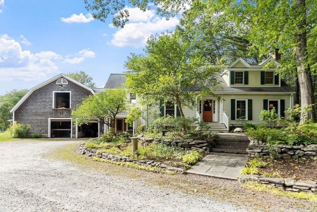 Property Photo:  225 Lowell St  MA 01741 