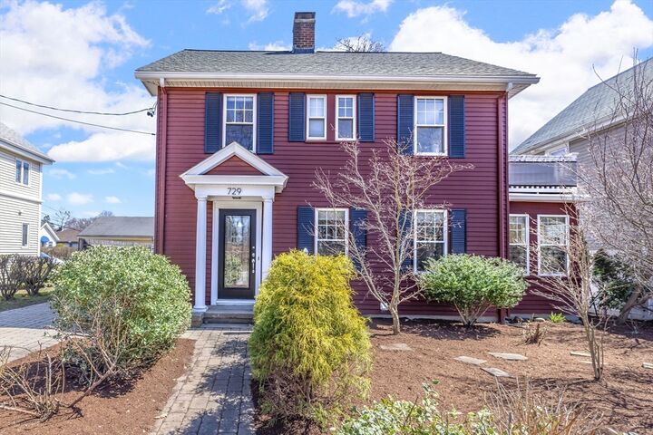 Property Photo: 729 Concord St MA 01702