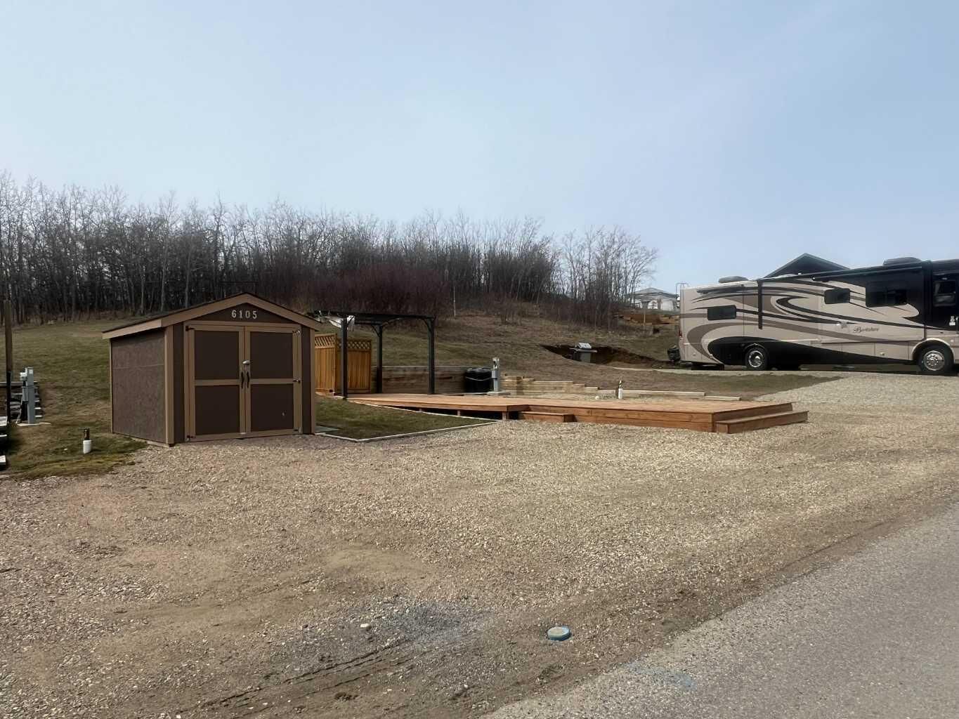 Property Photo: 25054 South Pine Road Road 6105 AB T0M 1R0