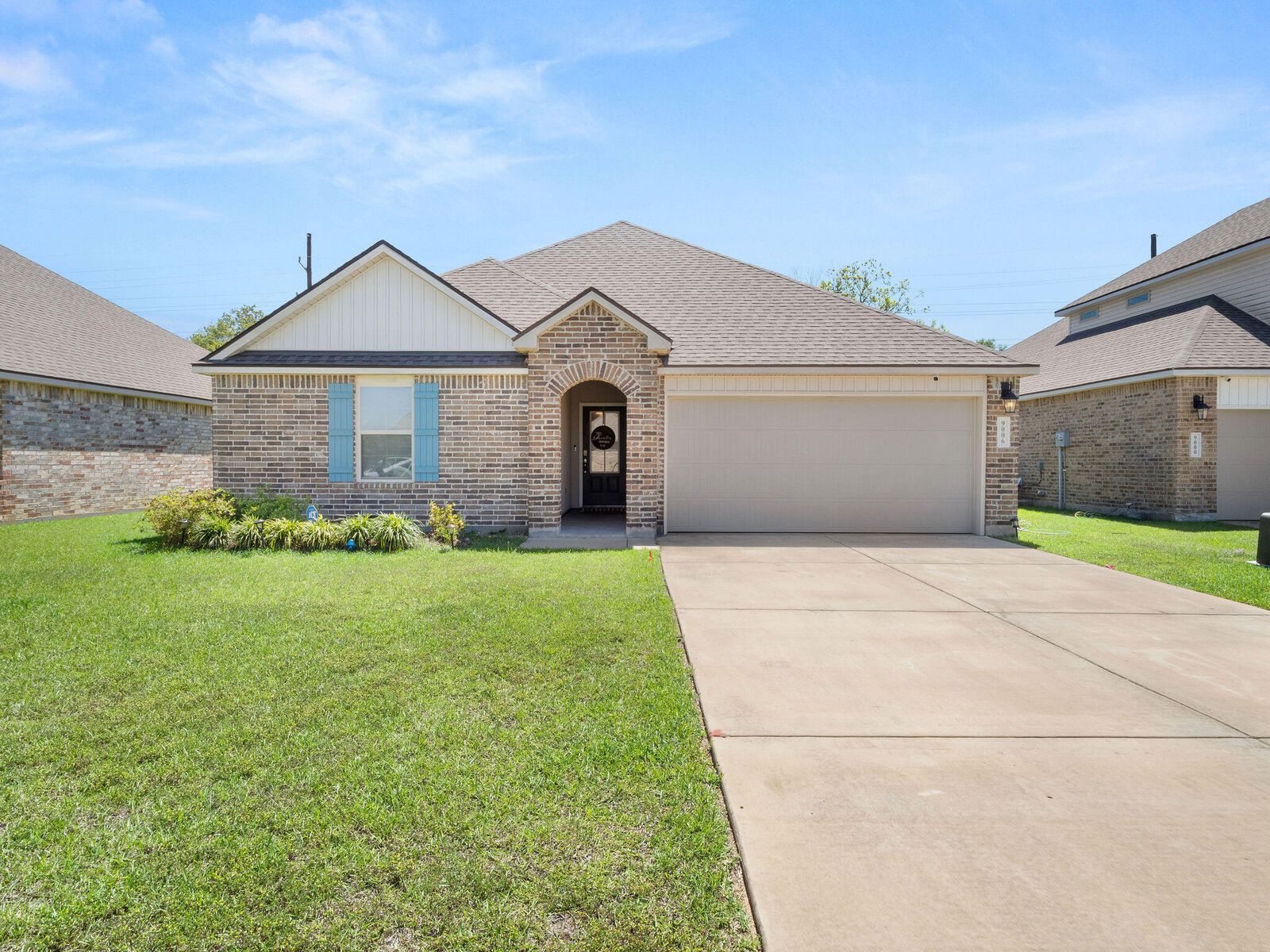 Property Photo:  9006 Worthington Ct  LA 71303 