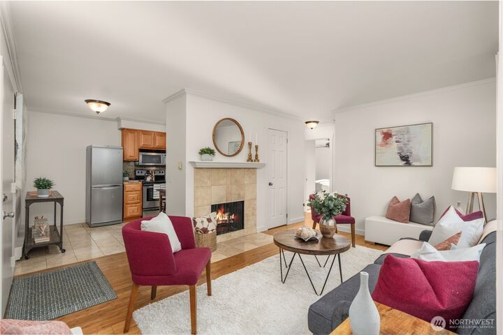 Property Photo:  3626  14th Avenue W 203  WA 98119 