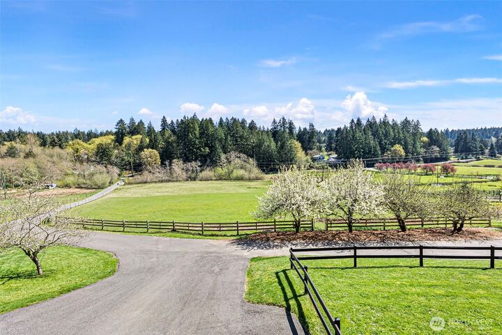 Property Photo:  5816  Ray Nash Dr NW  WA 98335 