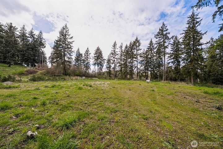 Property Photo:  7828 S 288th Street  WA 98580 