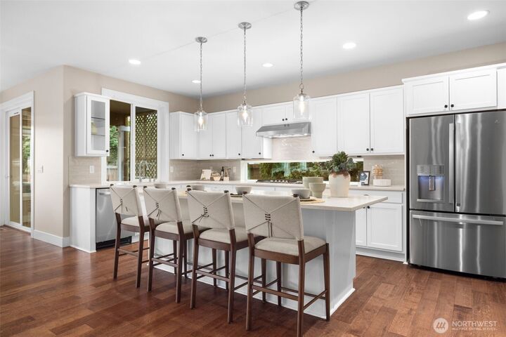 Property Photo:  4367  326th Avenue NE  WA 98014 