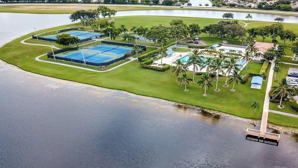 Property Photo: 7787 Springfield Lake Drive FL 33467