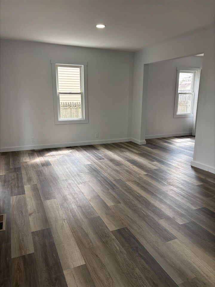 Property Photo:  2327 Vermont Avenue  IN 47331 