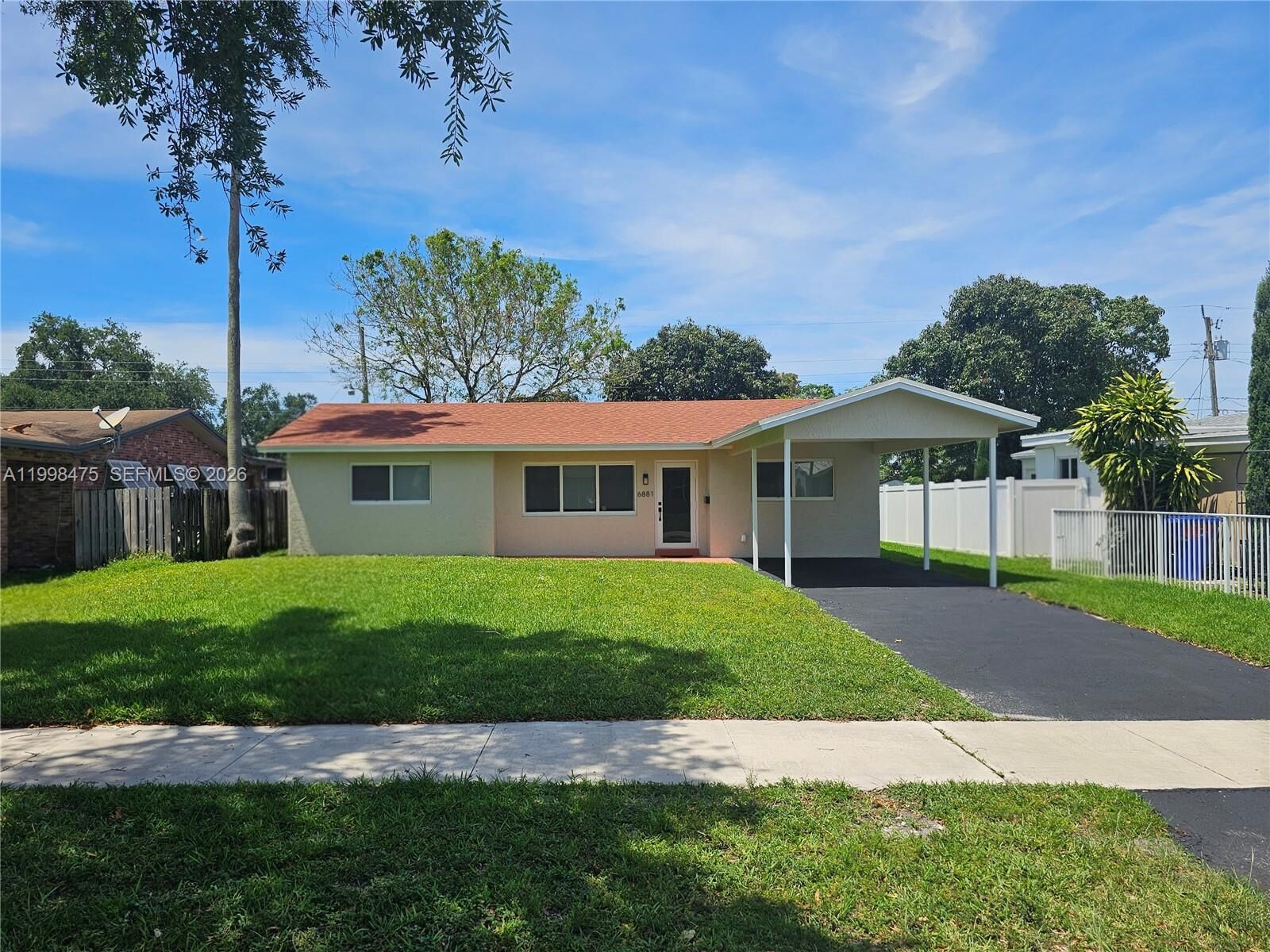 Property Photo:  6881 Harding St  FL 33024 