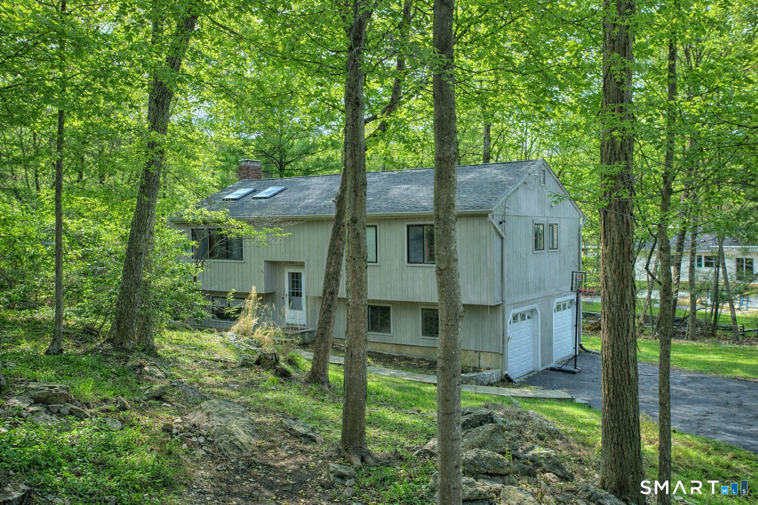 Property Photo:  518 Bennetts Farm Road  CT 06877 
