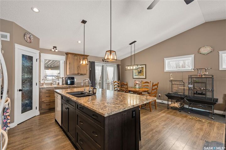 Property Photo:  301 Birch Street  SK S0M 1A0 