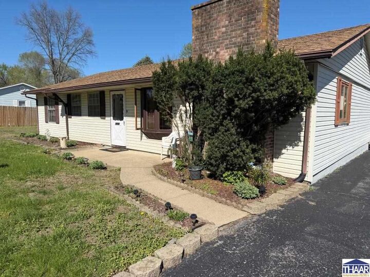 Property Photo:  9770 S Power Place  IN 47802 