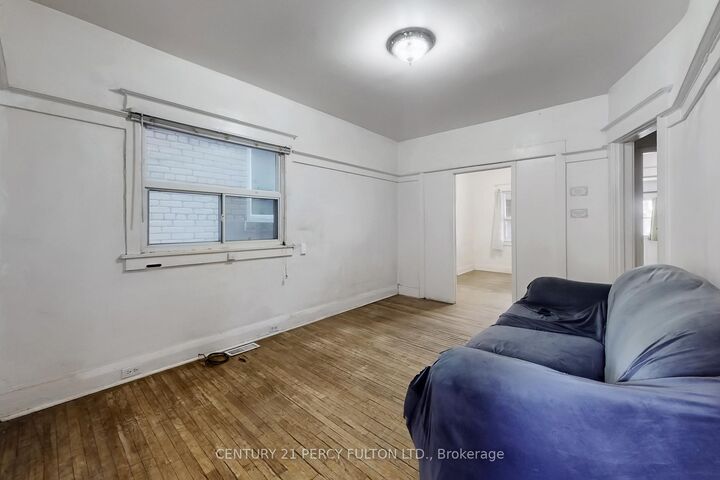 Property Photo:  366 Coxwell Avenue  ON M4L 3B7 