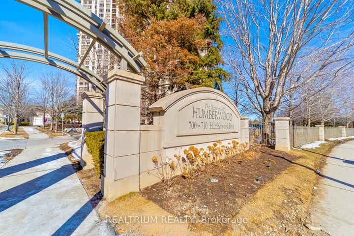 Property Photo: 710 Humberwood Boulevard 811 ON M9W 7J5