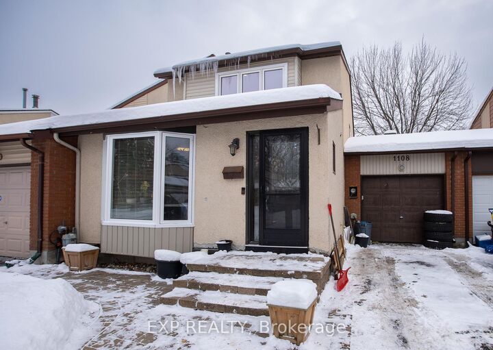 1108 Grenoble Crescent — photo 1