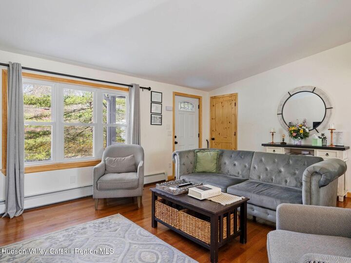 Property Photo:  270 Ridgeview  NY 12446 