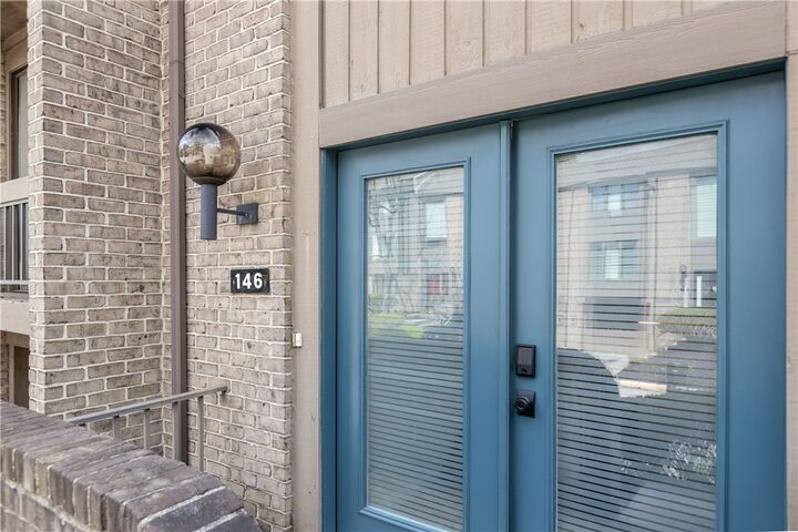 Property Photo:  146 Locust Court  PA 15237 