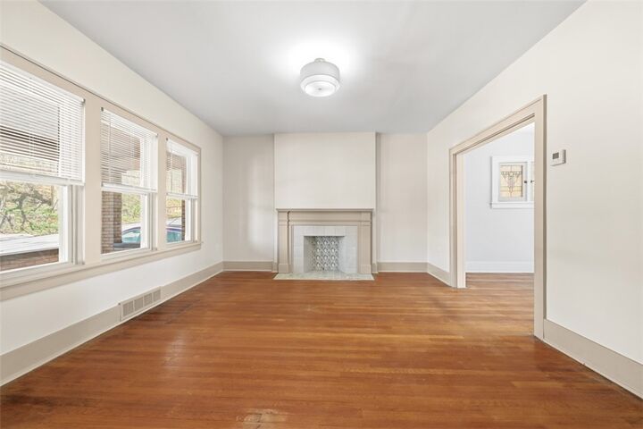 Property Photo:  1251 Hodgkiss St  PA 15212 